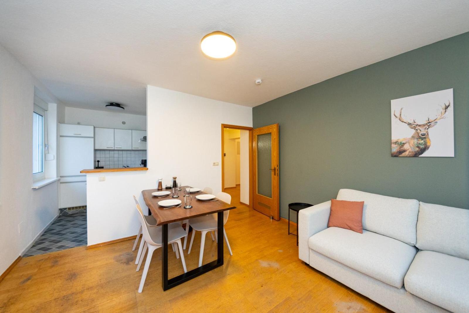 In Ruhiger Stadtlage Apartment