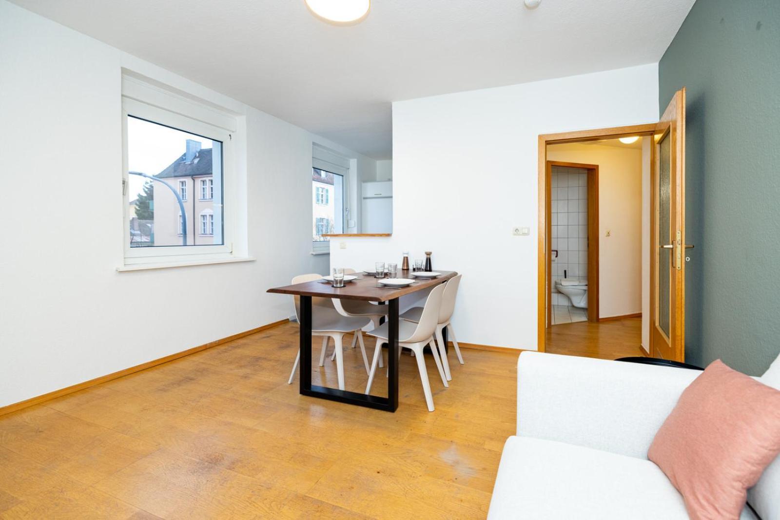 In Ruhiger Stadtlage Apartment